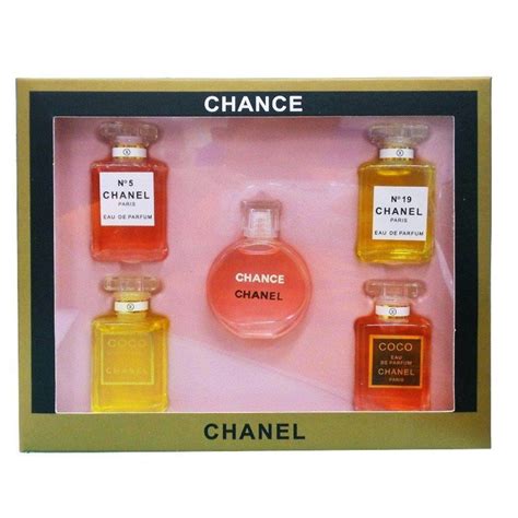 chanel paris perfume case|chanel 5 perfume travel size.